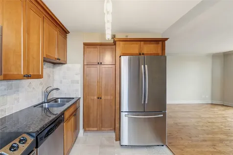 1111 Caroline Street 2611 Houston TX 77010