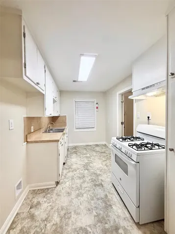 1232 San Felipe Street Angleton TX 77515