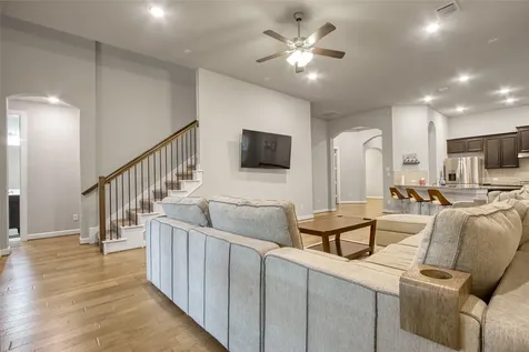 6919 Red Oak Drive Katy TX 77493