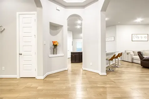 6919 Red Oak Drive Katy TX 77493