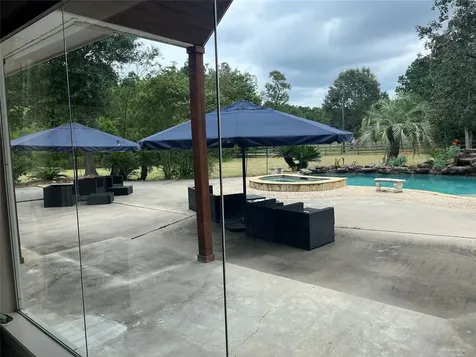 15453 Crown Oaks Drive Montgomery TX 77316