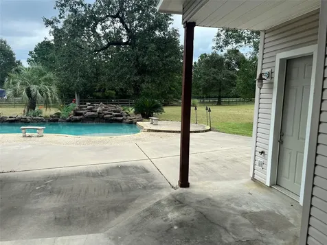 15453 Crown Oaks Drive Montgomery TX 77316