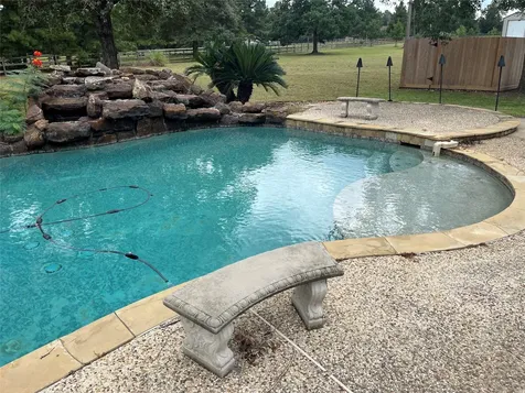 15453 Crown Oaks Drive Montgomery TX 77316