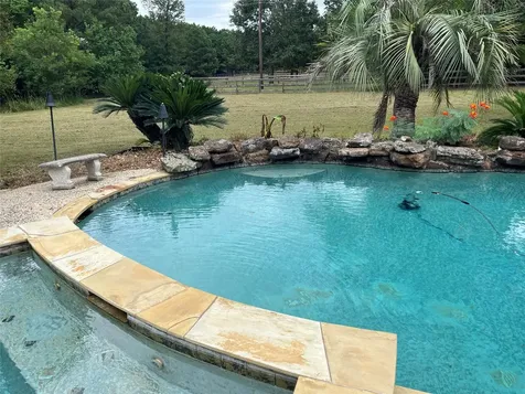 15453 Crown Oaks Drive Montgomery TX 77316