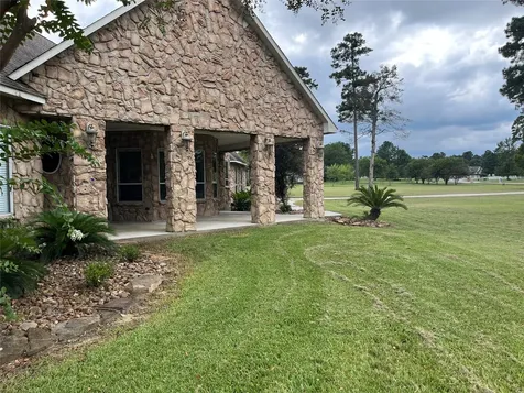 15453 Crown Oaks Drive Montgomery TX 77316