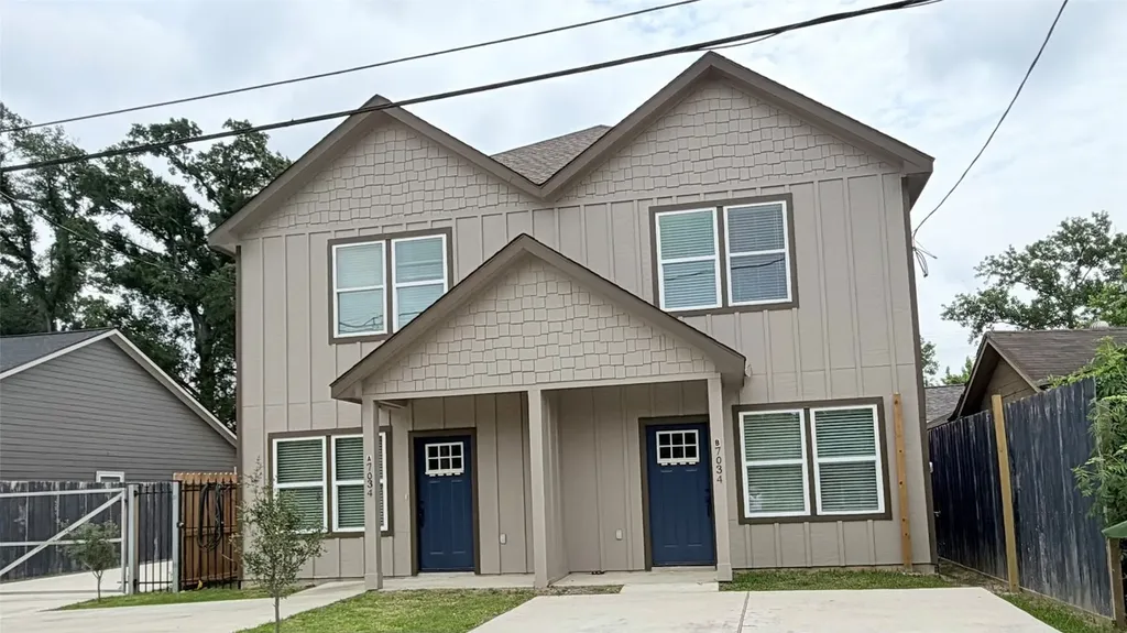 7034 Smilax Street A Houston TX 77088