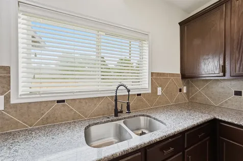 12830 Spruce Circle Tomball TX 77375