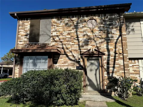 1513 Cedar Cove Street La Porte TX 77571