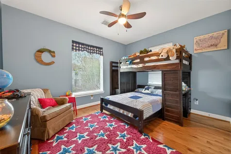 5349 Val Verde Street Houston TX 77056