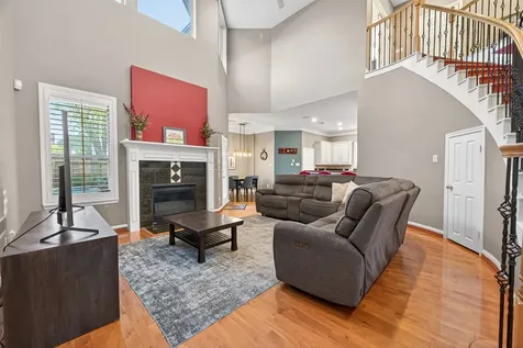 5349 Val Verde Street Houston TX 77056