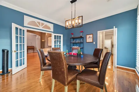 5349 Val Verde Street Houston TX 77056