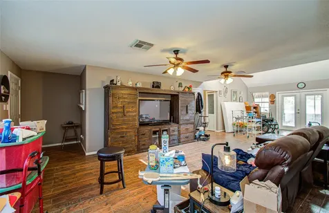 7228 Avenue R Santa Fe TX 77510