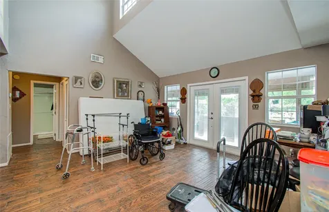 7228 Avenue R Santa Fe TX 77510