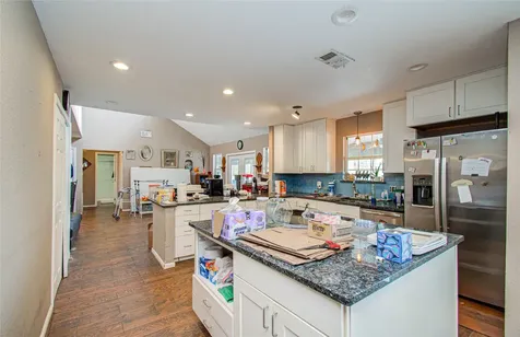 7228 Avenue R Santa Fe TX 77510