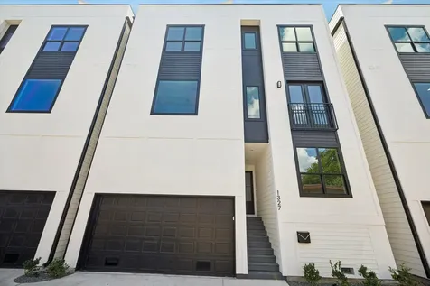 1325 W 22nd Street Houston TX 77008