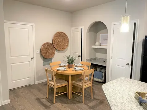 4702 Old Brownsville Corpus Christi TX 78405