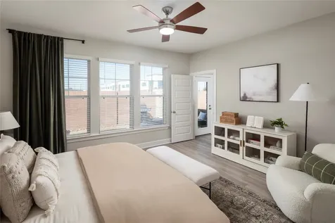 5300 Berkeley Knoll Circle 272 Richmond TX 77407
