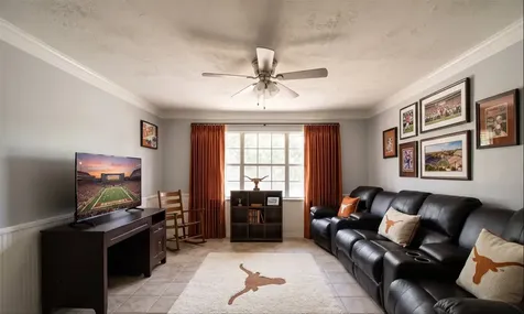 202 Rose Marie Boulevard Hearne TX 77859