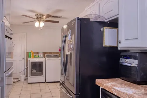 202 Rose Marie Boulevard Hearne TX 77859