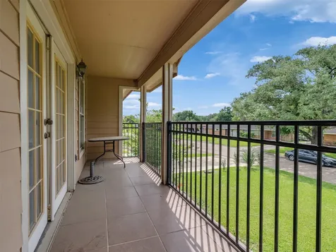 7923 Glenview Drive Houston TX 77061
