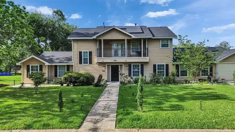 7923 Glenview Drive Houston TX 77061