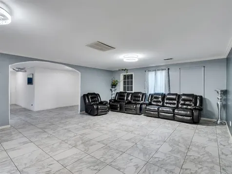 7923 Glenview Drive Houston TX 77061