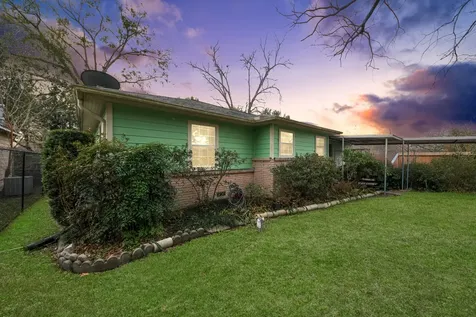 216 Tallant Street Houston TX 77076
