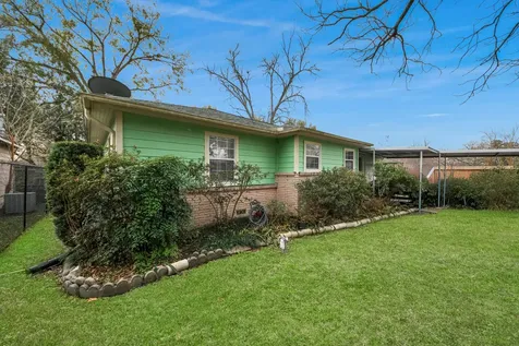 216 Tallant Street Houston TX 77076