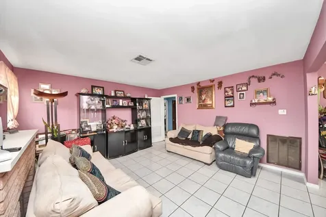 216 Tallant Street Houston TX 77076