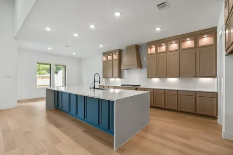 2501 Barton Creek Trail Friendswood TX 77546