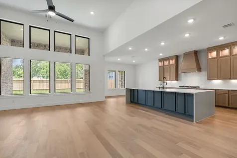 2501 Barton Creek Trail Friendswood TX 77546