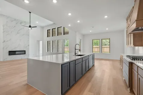 2501 Barton Creek Trail Friendswood TX 77546