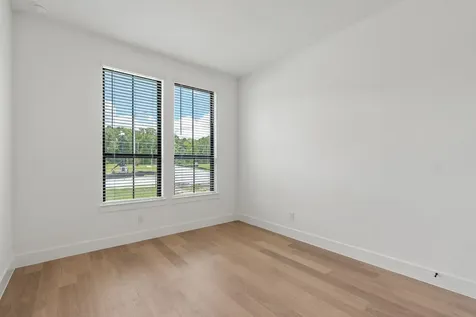 2501 Barton Creek Trail Friendswood TX 77546