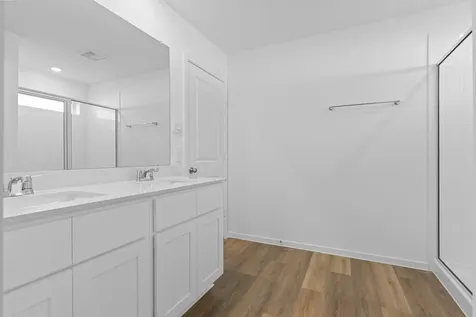 1519 Splashing Wave Drive Iowa Colony TX 77583