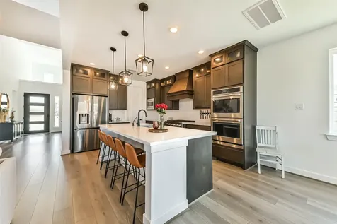 1612 Dayton Ridge Circle Friendswood TX 77546