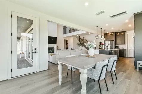 1612 Dayton Ridge Circle Friendswood TX 77546