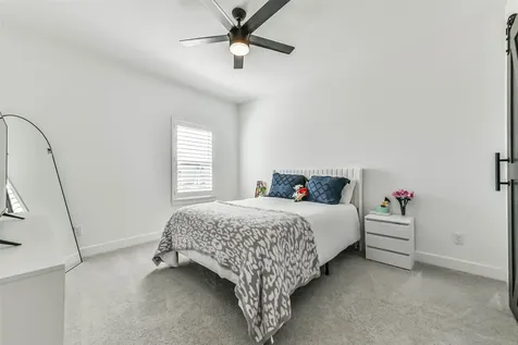 1612 Dayton Ridge Circle Friendswood TX 77546