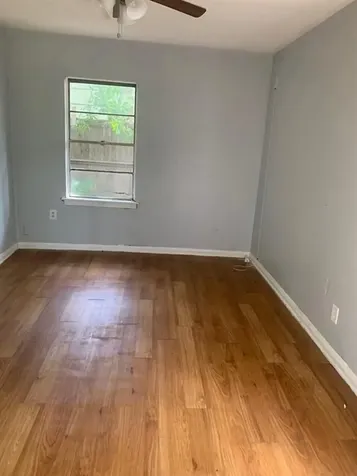 5818 Westover Street Houston TX 77033
