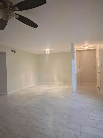 2252 Shadowdale Drive 362 Houston TX 77043