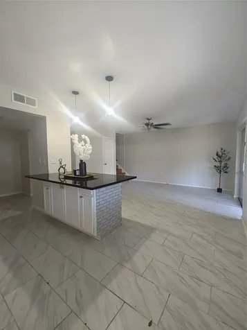 2252 Shadowdale Drive 362 Houston TX 77043