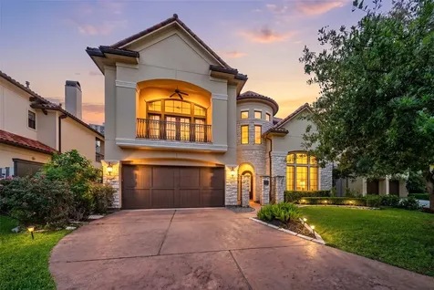 2400 Avalon Place Houston TX 77019