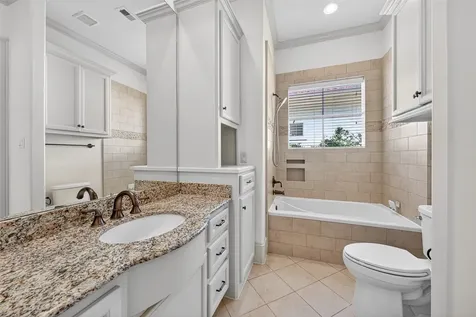 2400 Avalon Place Houston TX 77019