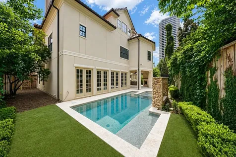 2400 Avalon Place Houston TX 77019