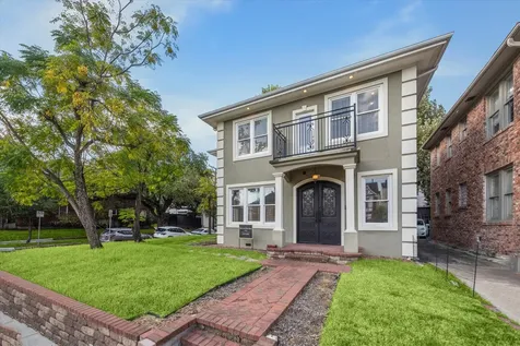 1220 W Gray Street Houston TX 77019