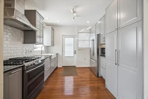 1220 W Gray Street Houston TX 77019