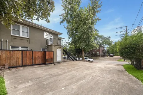 1220 W Gray Street Houston TX 77019