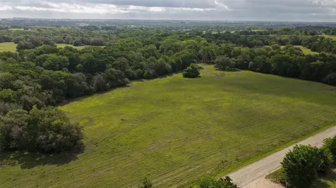 4 Baranowski Road Brenham TX 77833