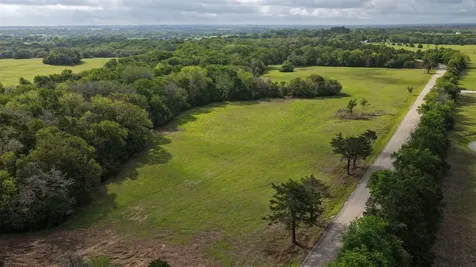 4 Baranowski Road Brenham TX 77833