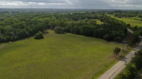 4 Baranowski Road Brenham TX 77833