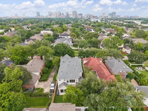 6634 Wakeforest Avenue West University Place TX 77005